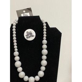 Le Collier GRIS